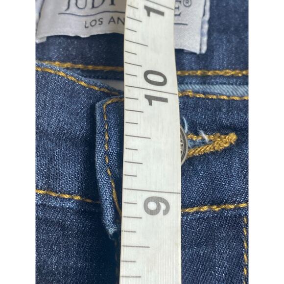 Judy Blue Women's Dark Wash‎ Denim Tapered Leg Raw Hem Jeans Size 13/31 - Picture 8 of 9